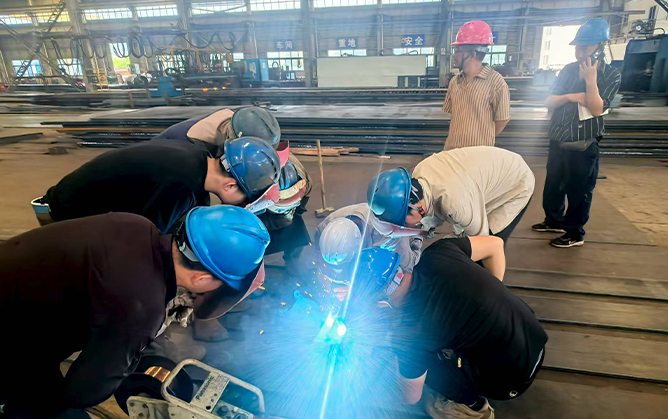 Zhangzhou CCAT Enhances Welding Skills via Expert Training to Meet Foreign Trade Needs