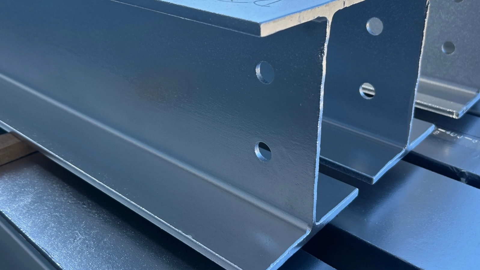 Steel-Framed Buildings Large-Span Industrial Buildings